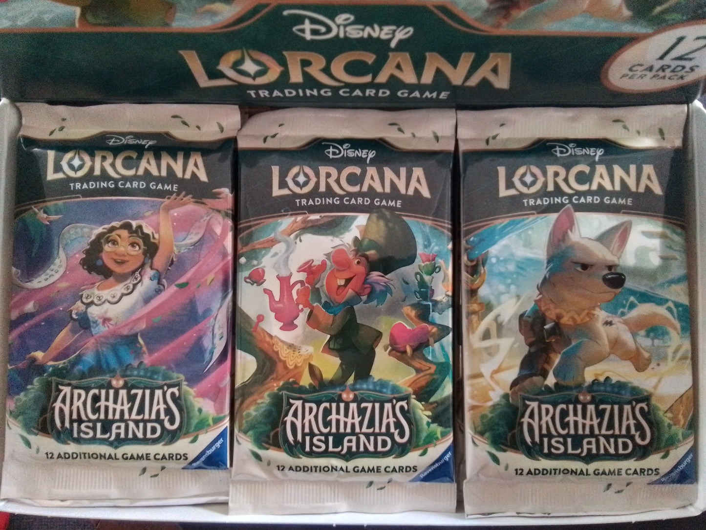 Disney Lorcana TCG: Azchazia's Island Booster Pack