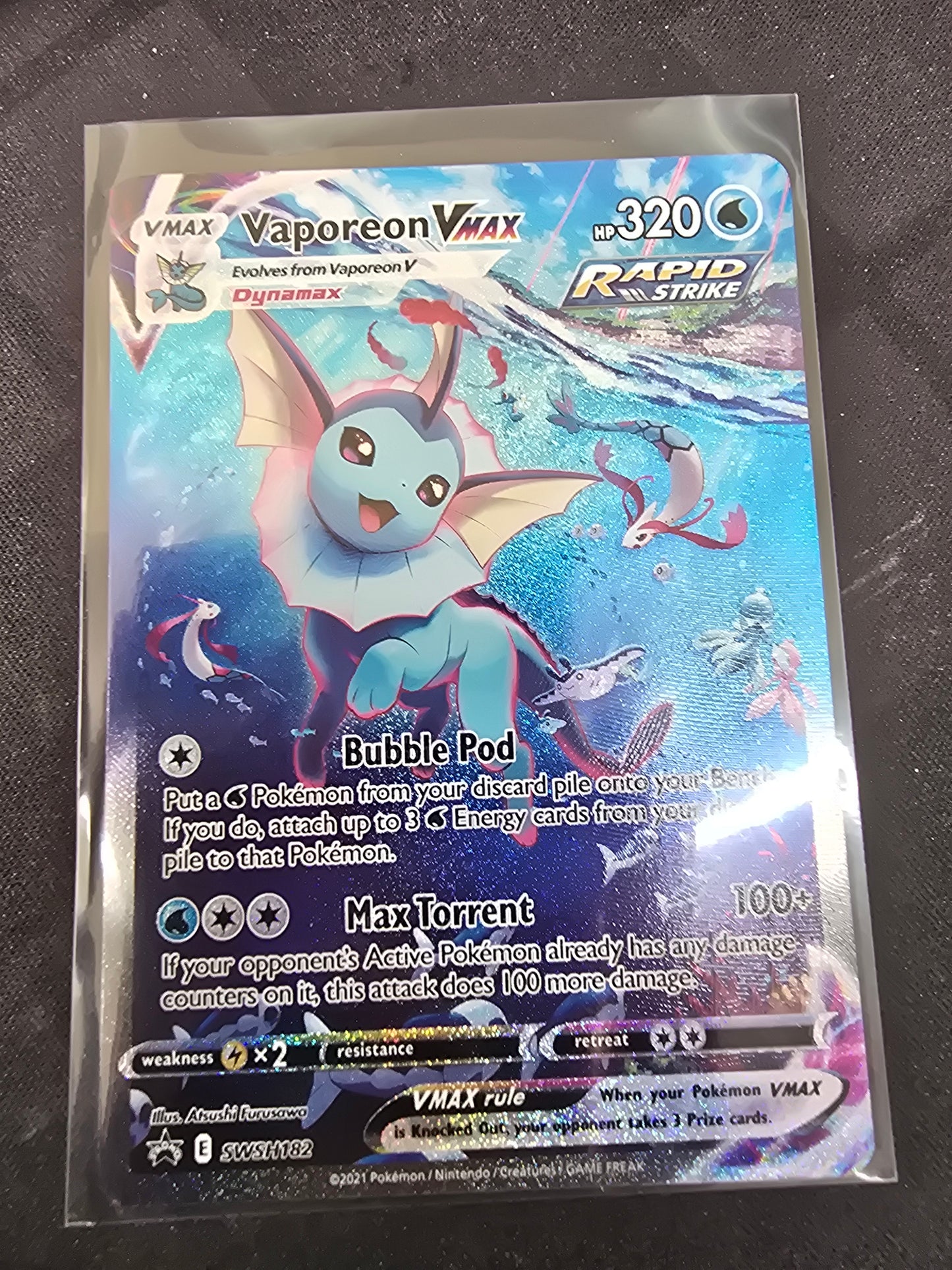 Vaporeon Vmax - SWSH182