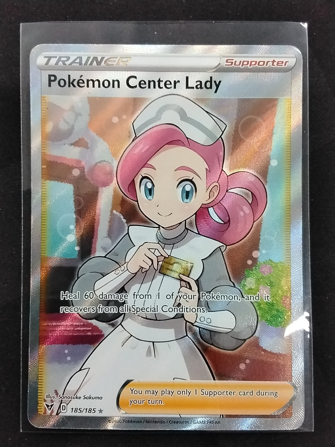 Pokémon Center Lady (185/185)