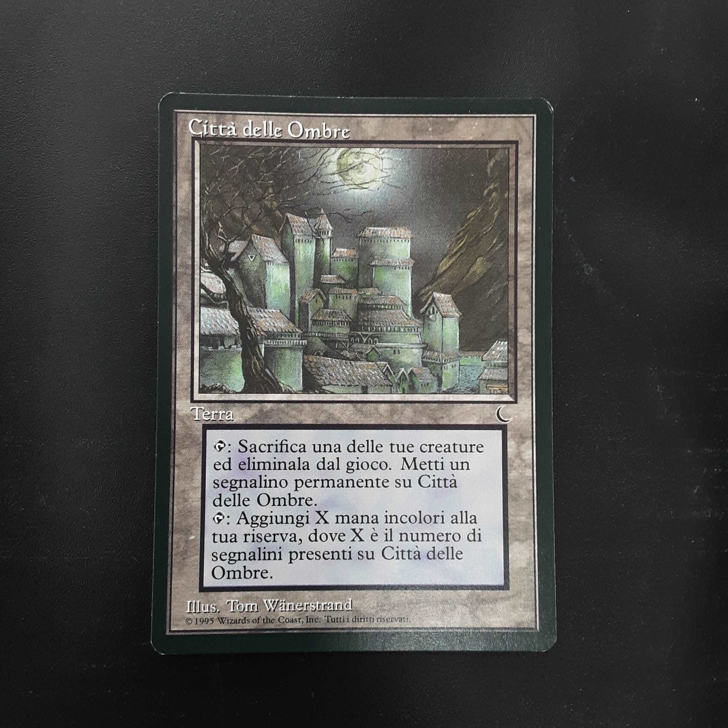 City of Shadows (Italian)