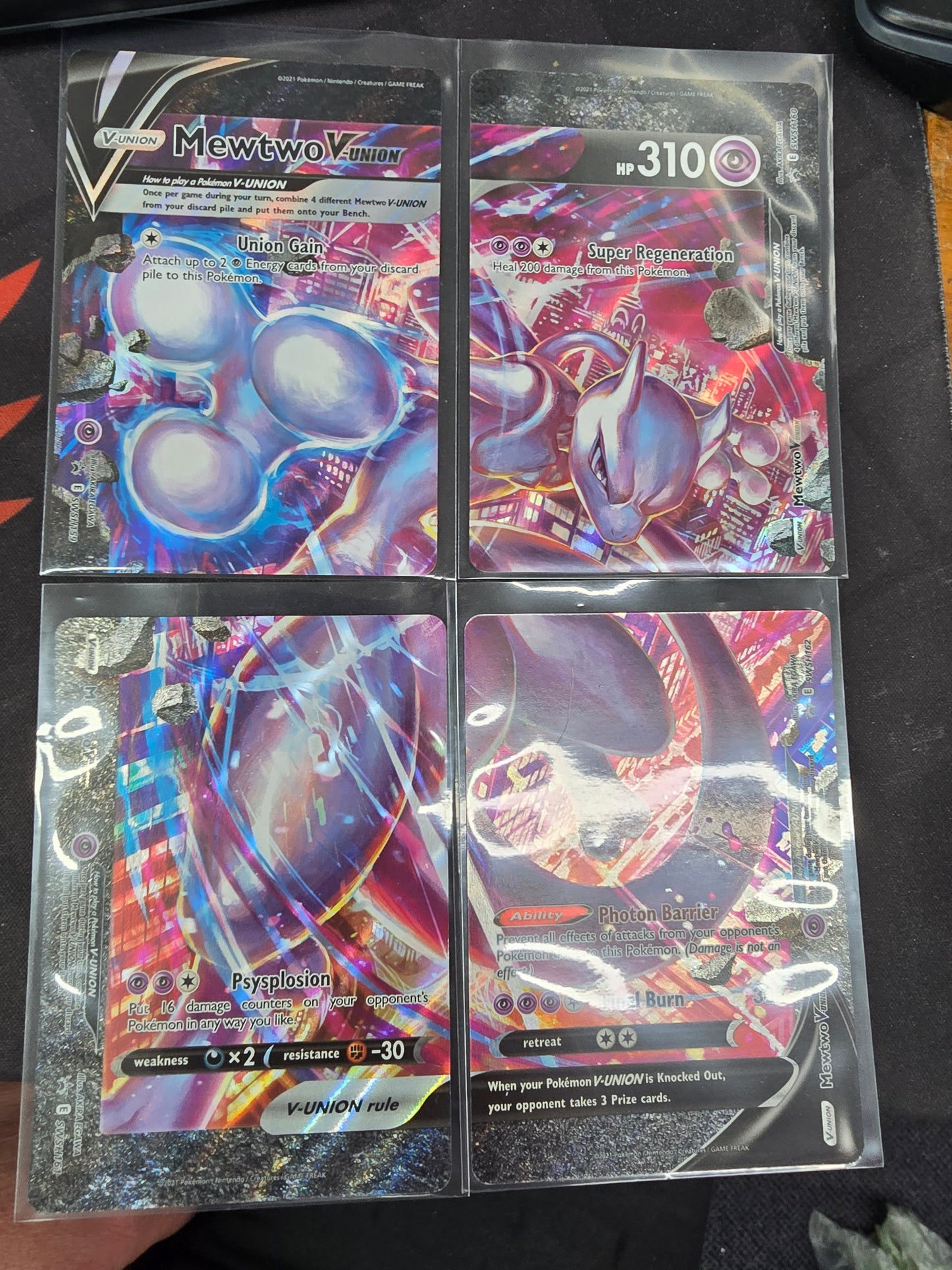 Mewtwo V Union (Set of 4)