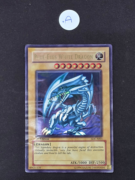 Blue-Eyes White Dragon (SDK-A001) DAMAGED