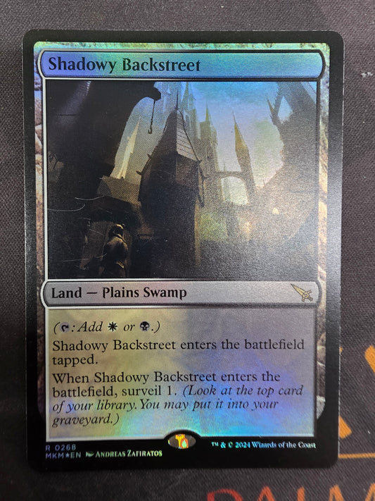 Shadowy Backstreet (MKM, Foil)