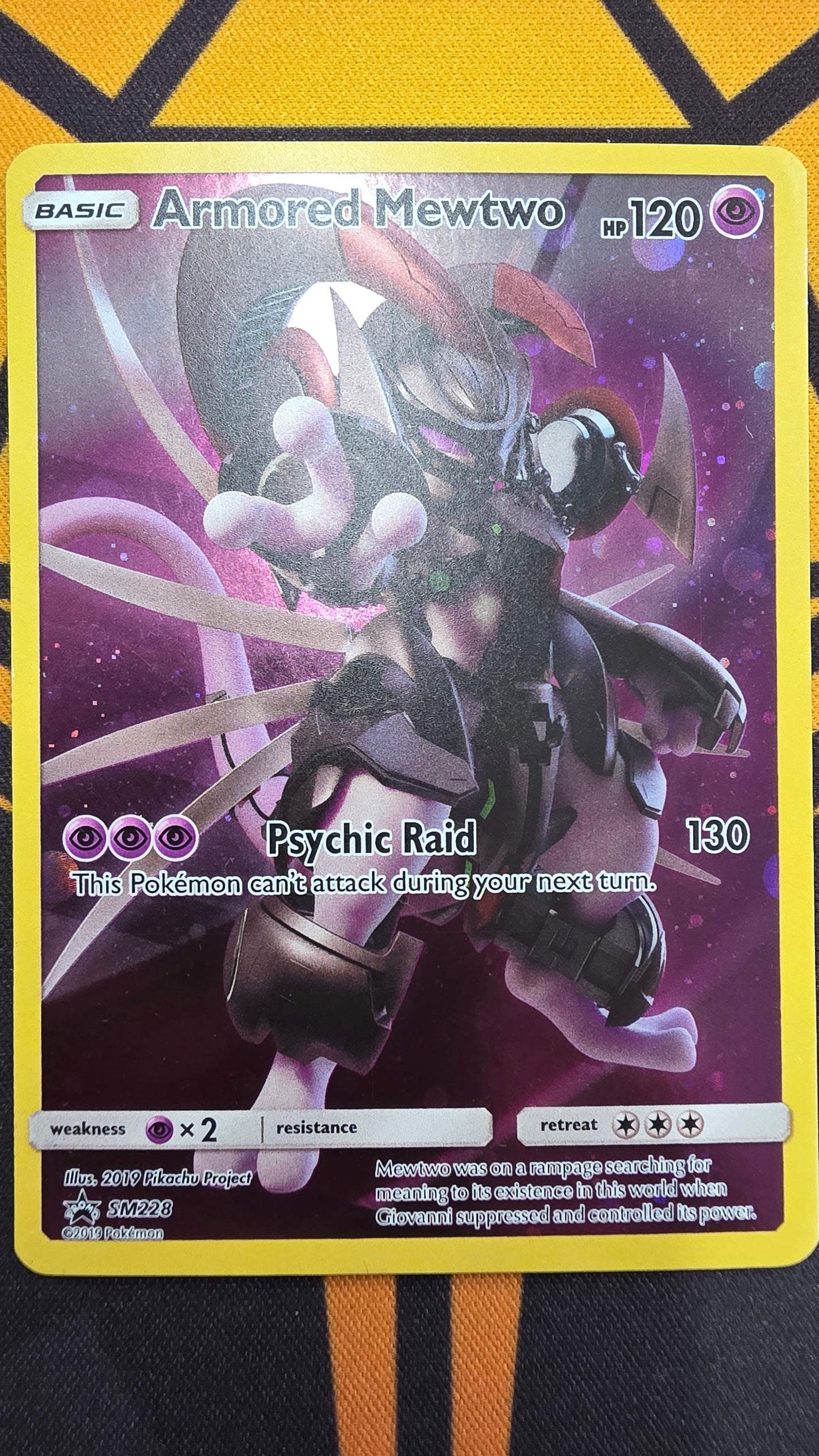 Armored Mewtwo SM228