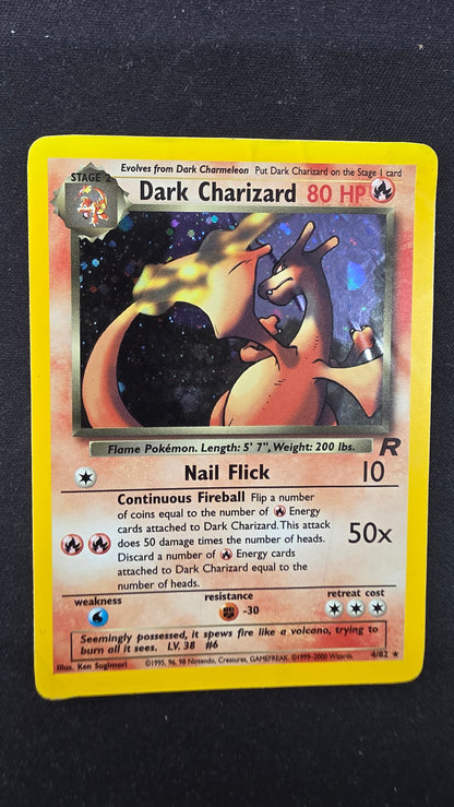 Dark Charizard (4/82, DMG)