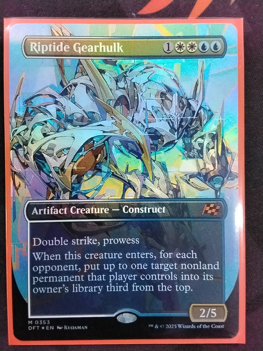 Riptide Gearhulk (DFT, Borderless Foil)