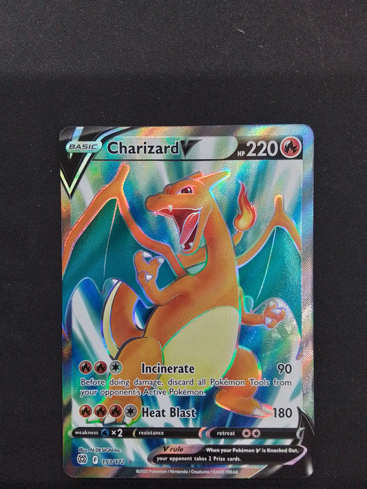 Charizard V (153/172)