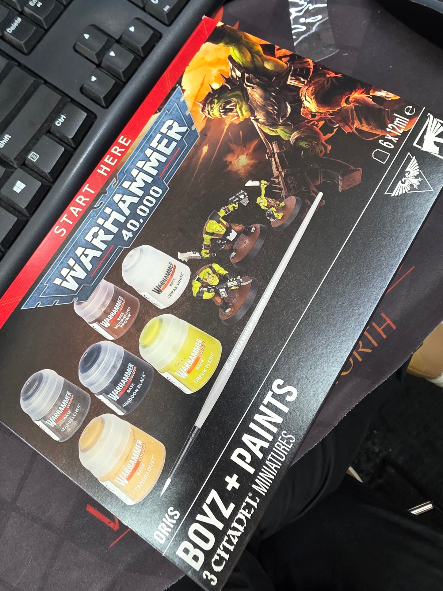 Warhammer 40,000: Boyz + Paints
