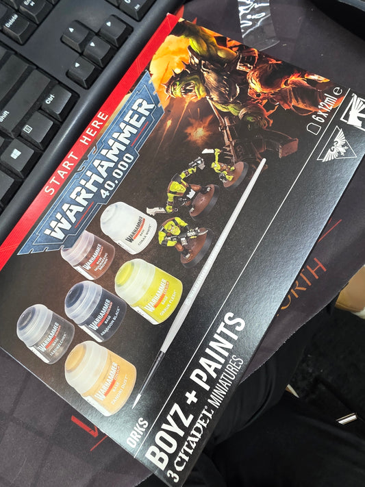 Warhammer 40,000: Boyz + Paints