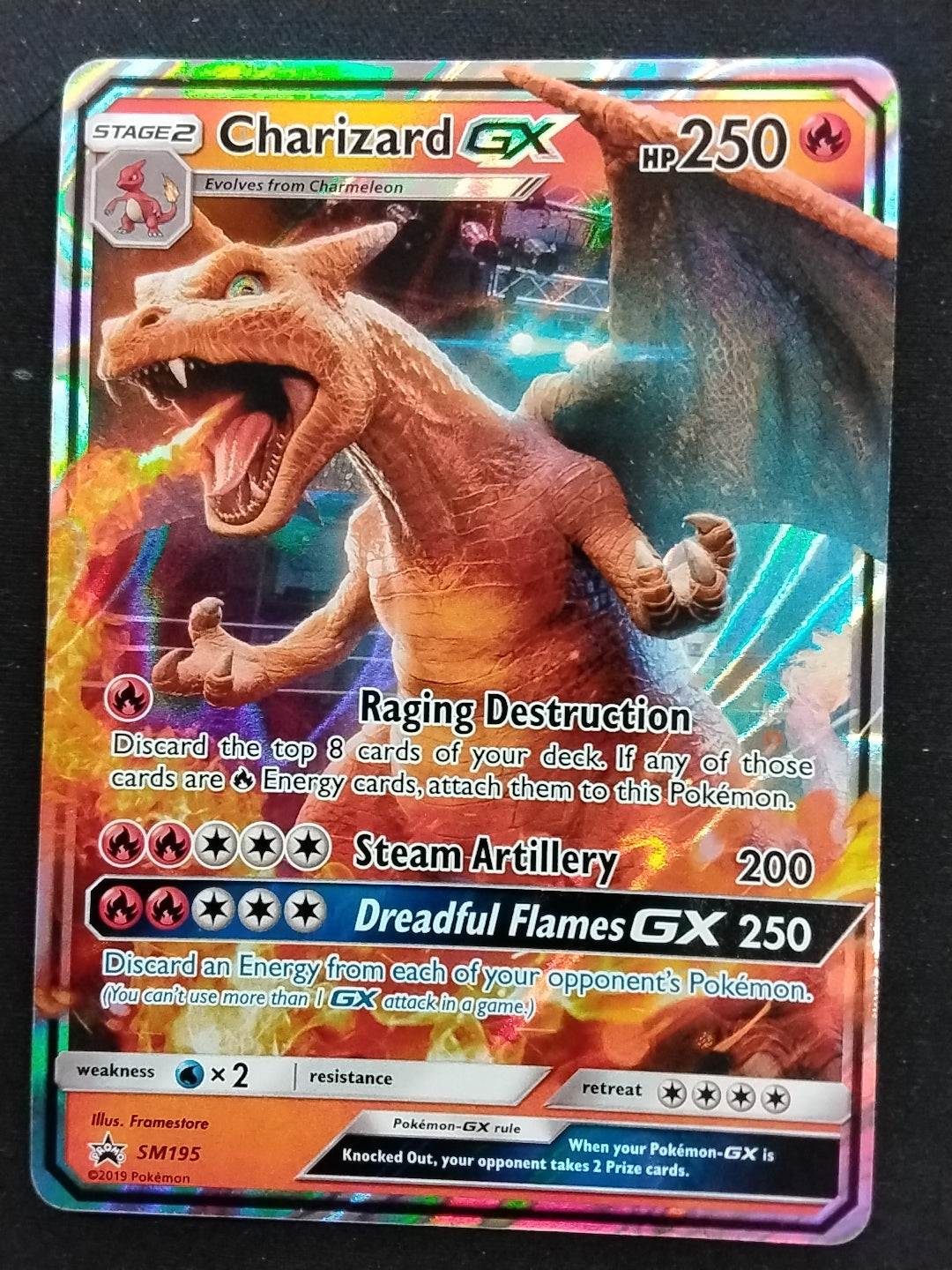 Charizard GX  Sm195