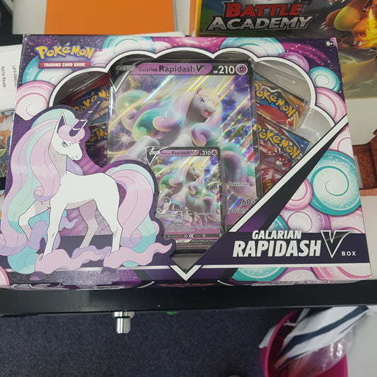 Pokemon TCG Rapidash V Box